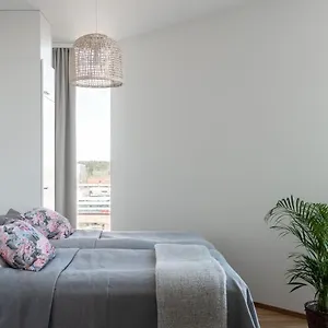 Appartamento Sleepwell Itaekeskus, Close To Metro, Helsinki
